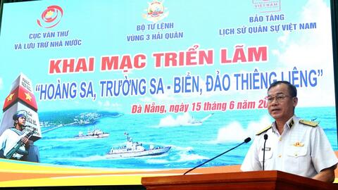 Khai mạc Triển lãm “Hoàng Sa, Trường Sa - Biển, đảo thiêng liêng”