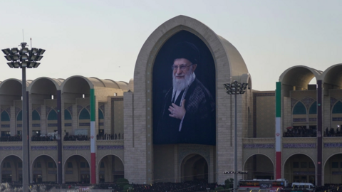 Iran tiễn biệt cố Đại giáo chủ Ali Khamenei