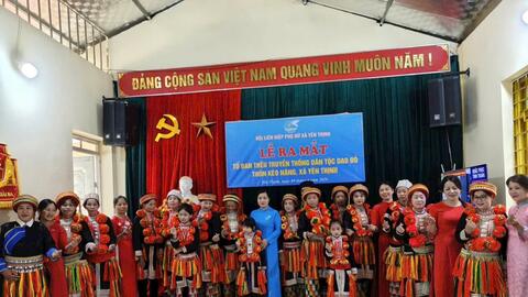 Giữ nghề đan thêu của người Dao đỏ