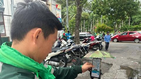 Đề xuất tài xế công nghệ, người bán hàng online tham gia BHXH bắt buộc