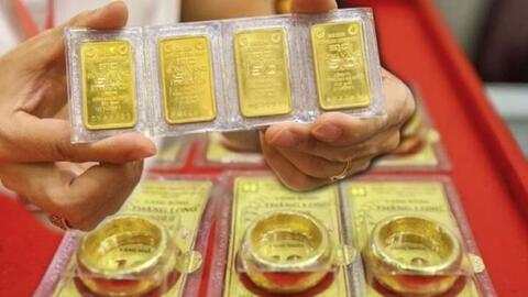 Giá vàng hôm nay (28-8): Tiếp tục giảm