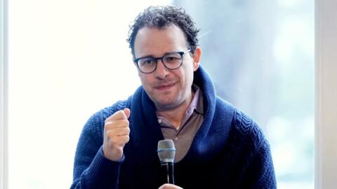 Chuyên gia kêu gọi giảm tốc độ phát triển AI