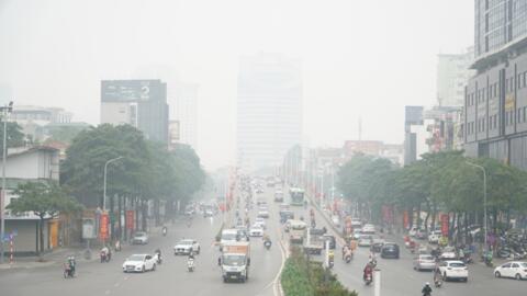 Thời tiết hôm nay (14-10): Bắc Bộ có mây, sáng sớm có nơi có sương mù, ngày nắng, đêm có mưa vài nơi