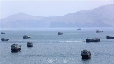 Chiến sự Trung Đông ngày 20/10: Iran đưa 122 tàu vào danh sách đen
