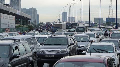 TP HCM đề xuất thu phí ô tô đi vào trung tâm