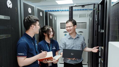 Đào tạo nhân lực ngành bán dẫn: Đáp ứng tiêu chuẩn quốc tế, tiếp cận công nghệ hiện đại