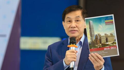 Ông Johnathan Hạnh Nguyễn: Doanh nhân Tâm - Tài - Chí - Đức!