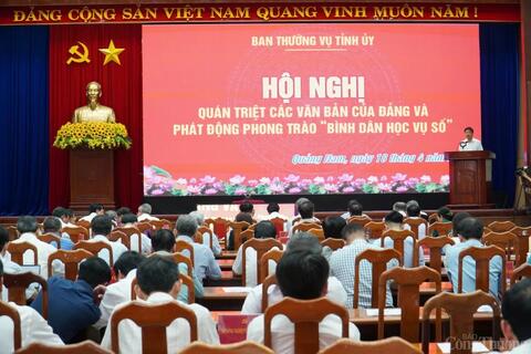 Quảng Nam phát động phong trào 'Bình dân học vụ số'