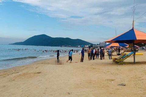 <a href="/mang-xa-hoi" title="Mạng - Xã hội" rel="dofollow">Mạng - Xã hội</a>