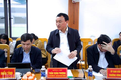 Phó Chủ tịch Quốc hội Nguyễn Đức Hải giám sát, kiểm tra công tác bầu cử tại phường Vũng Áng, tỉnh Hà Tĩnh