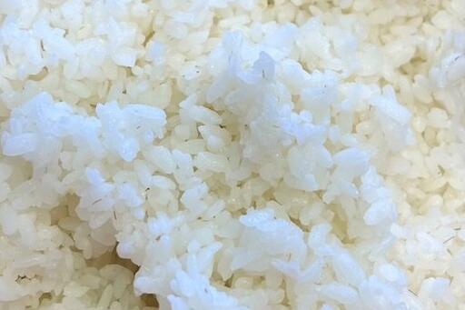 Ảnh hưởng của đường và tinh bột tinh chế đến thay đổi nội tiết tố