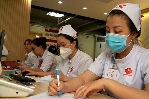 Đánh giá chất lượng bệnh viện để nâng chuẩn phục vụ người bệnh