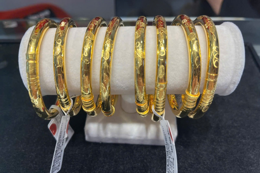 Giá vàng hôm nay 13/02/2026: Đi ngang