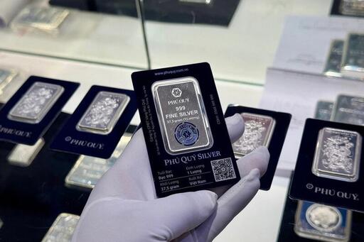 Giá bạc thế giới giảm mạnh sau chuỗi tăng nóng