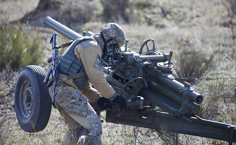 Dàn tên lửa Nga đang đặt sát nách lãnh thổ Ukraine - Hình 11 Dan ten lua Nga dang dat sat nach lanh tho Ukraine-Hinh-11