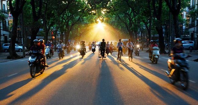 Thời tiết "ngày Hè, đêm Đông" tại các tỉnh miền Bắc kéo dài đến bao giờ? - Ảnh 1.