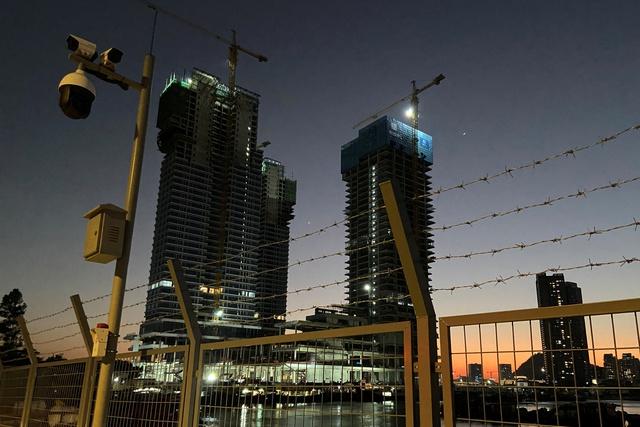 Cách Trung Quốc hồi sinh thị trường bất động sản 2,4 nghìn tỷ USD: Cắt giảm lãi suất, dừng thí điểm thuế tài sản, cho phép nhà đông con mua thêm căn hộ mới - Ảnh 5. Cách Trung Quốc hồi sinh thị trường bất động sản 2,4 nghìn tỷ USD: Cắt giảm lãi suất, dừng thí điểm thuế tài sản, cho phép nhà đông con mua thêm căn hộ mới - Ảnh 5.