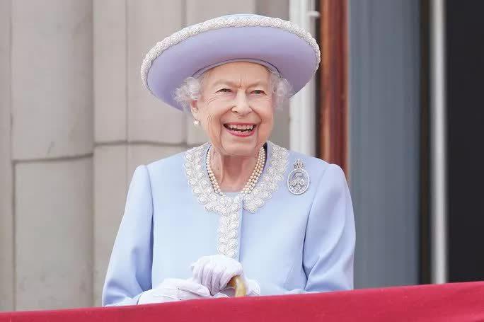 Nữ hoàng Anh Elizabeth II không thể tham dự lễ tạ ơn tại Thánh đường St Paul vào ngày 3/6 vì lý do sức khỏe. Ảnh: AP.