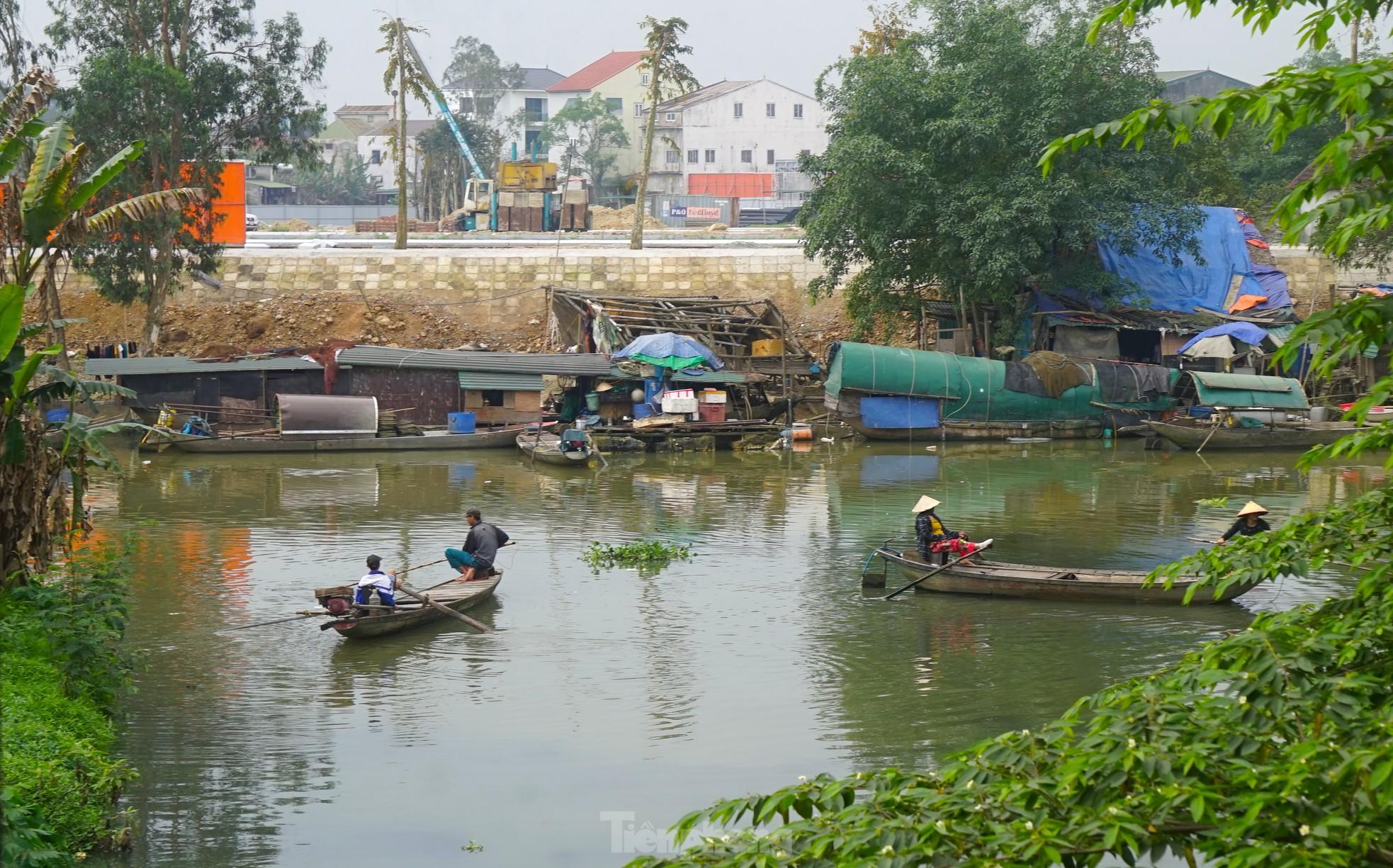 Những phận đời ở làng vạn chài trước ngày di dời để thực hiện dự án nghìn tỷ - Ảnh 9.