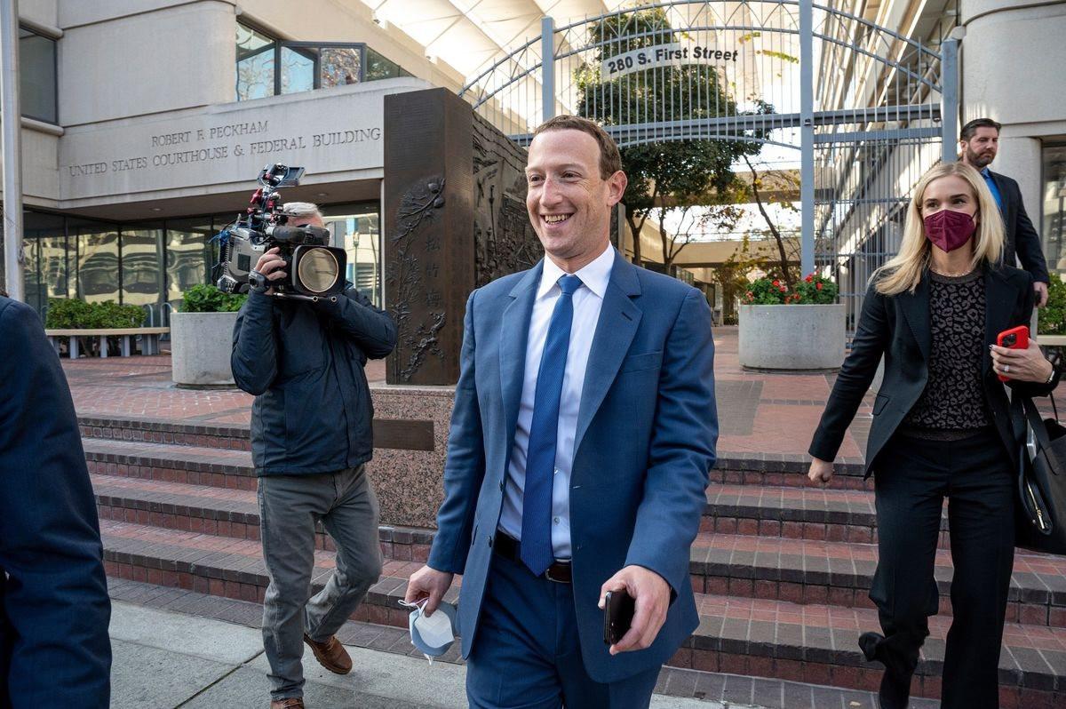 Mark Zuckerberg khiến Facebook ngày càng giống Instagram - Ảnh 3. Mark Zuckerberg khiến Facebook ngày càng giống Instagram - Ảnh 3.