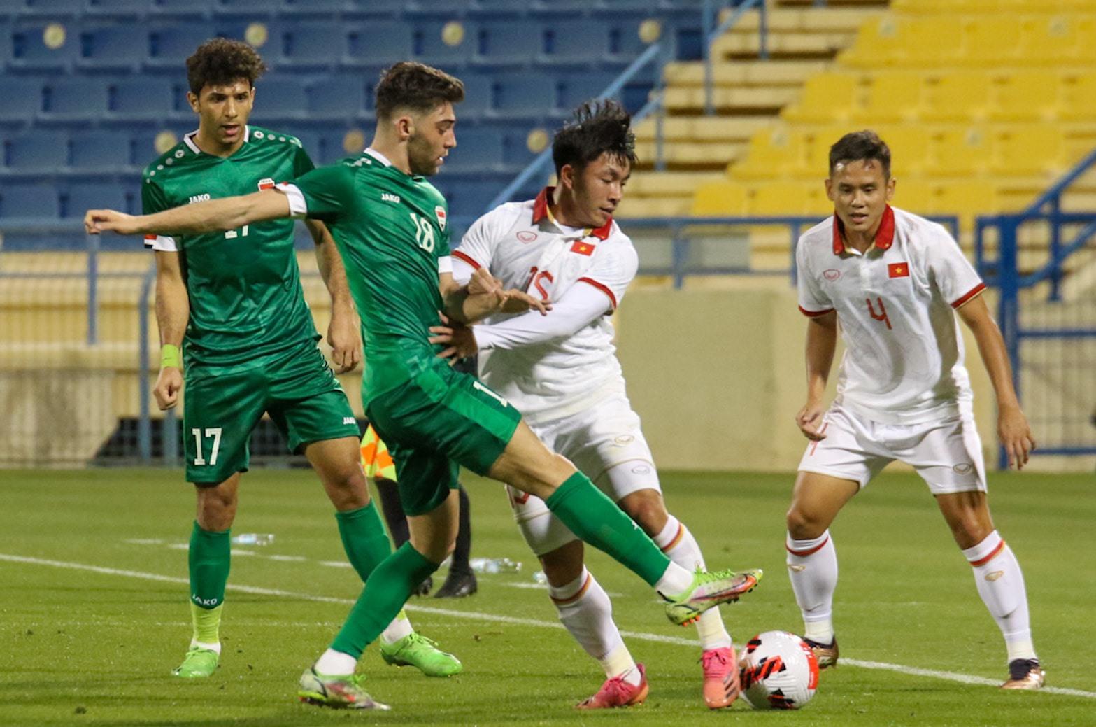 U23 Việt Nam nhận 2 thẻ đỏ trong thất bại 0-3 trước U23 Iraq tại Doha Cup