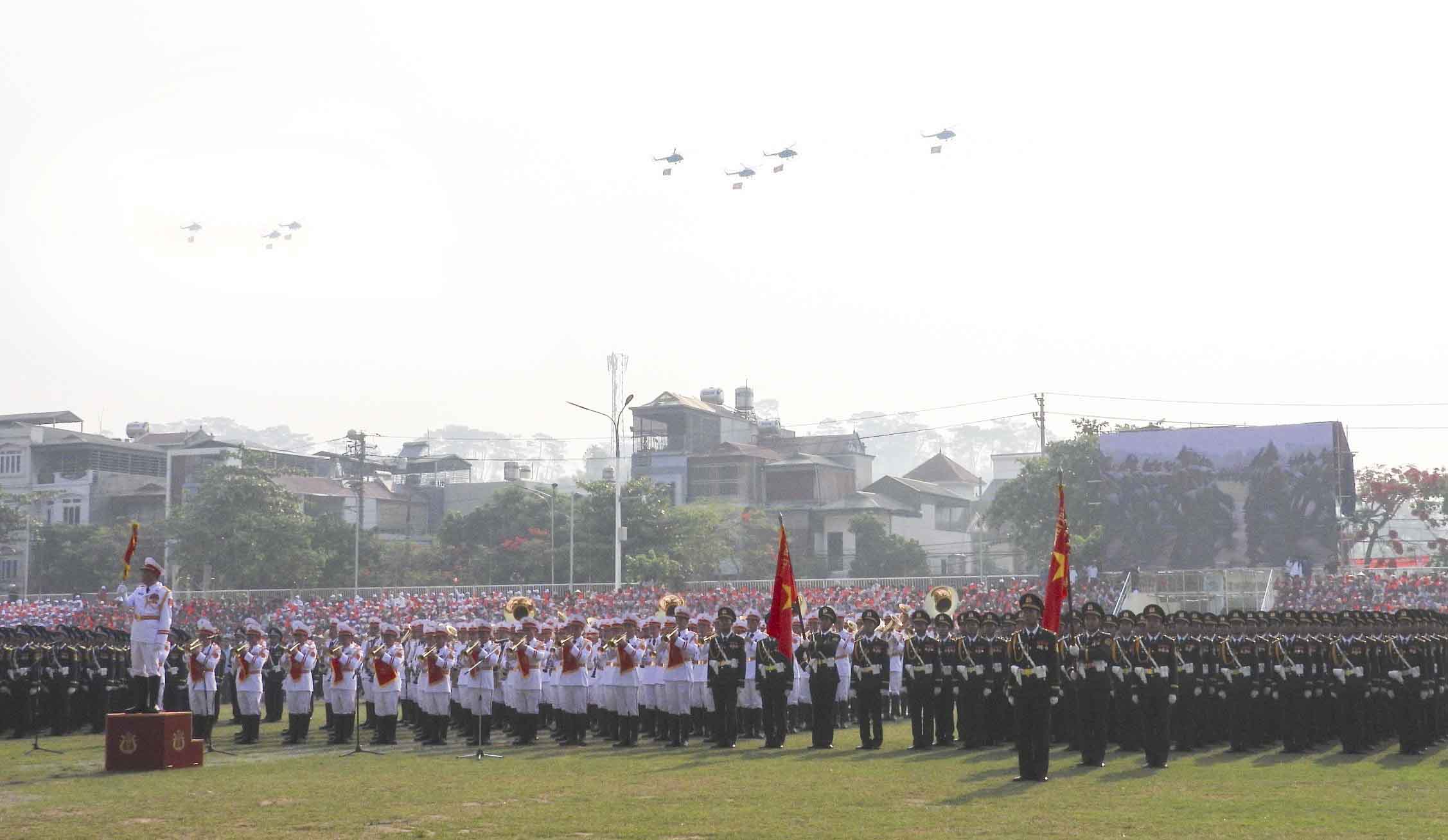 12.000 người