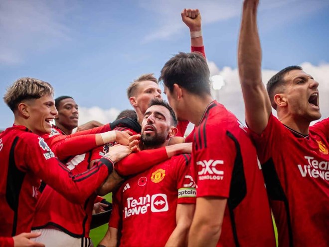 The Red Devils được dự đoán sẽ có một mùa giải không bị “đánh hội đồng” tại Premier League. Ảnh: Man United