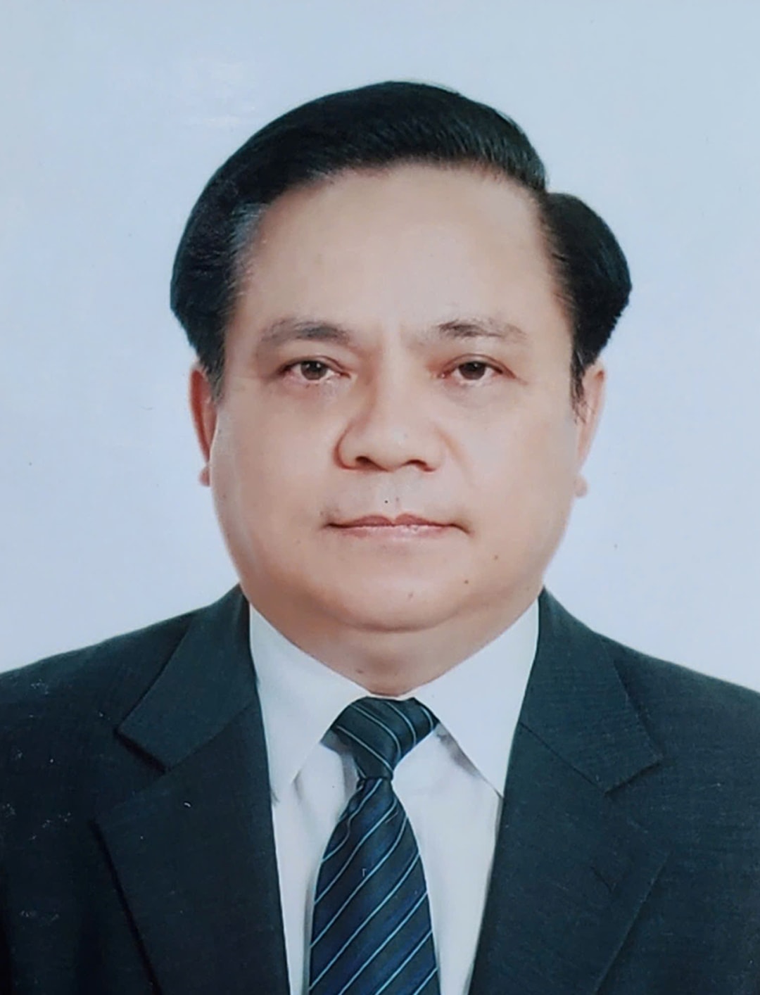 yk-le-van-hoat.jpg