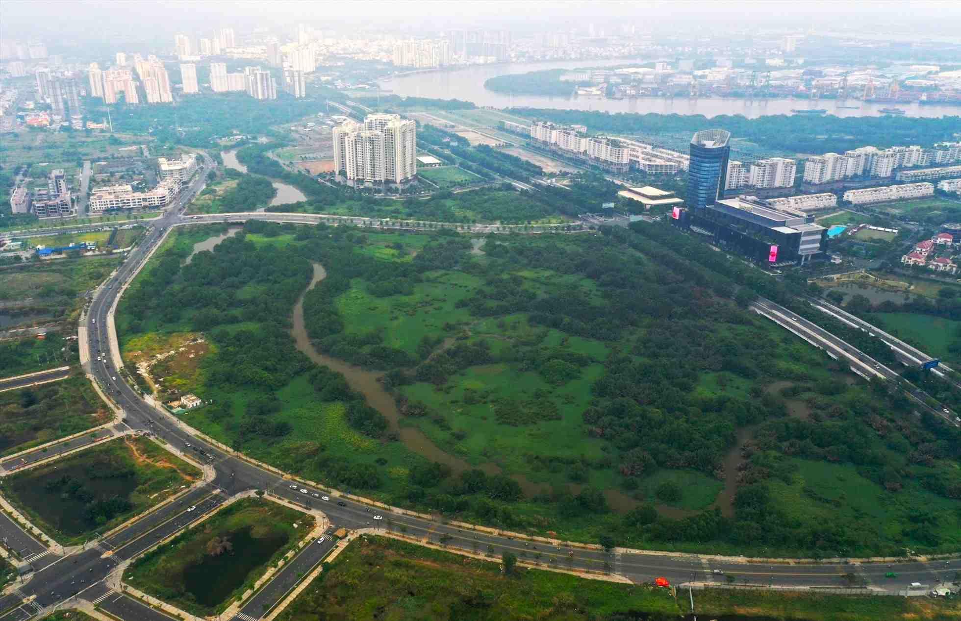 Đường Tố Hữu hoàn thành cơ bản vào năm 2018, hiện đã cho xe chạy.  Ảnh: Anh Tú