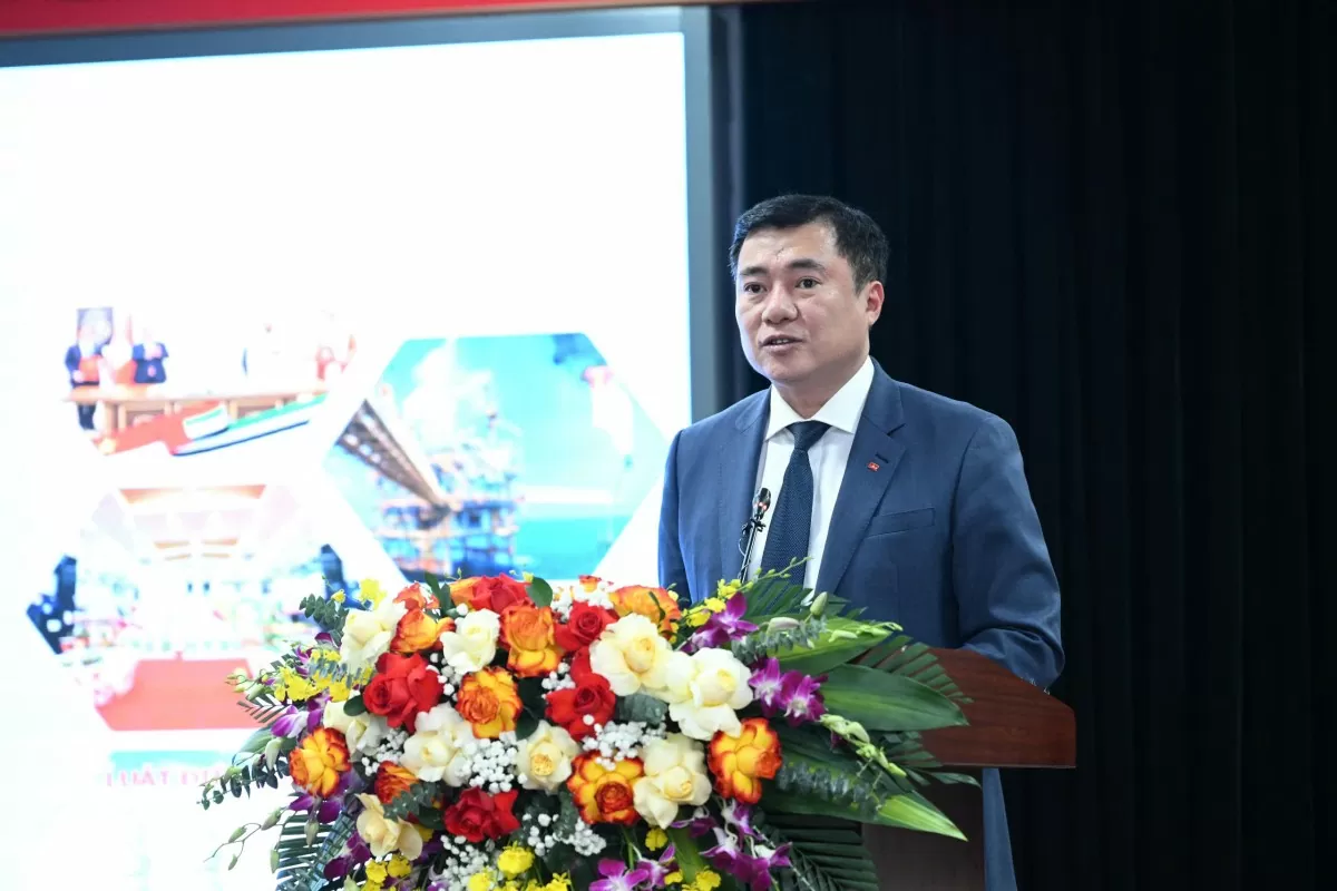 Thứ trưởng Bộ Công Thương Nguyễn Sinh Nhật Tân phát biểu khai mạc Hội nghị Thứ trưởng Bộ Công Thương Nguyễn Sinh Nhật Tân phát biểu khai mạc Hội nghị