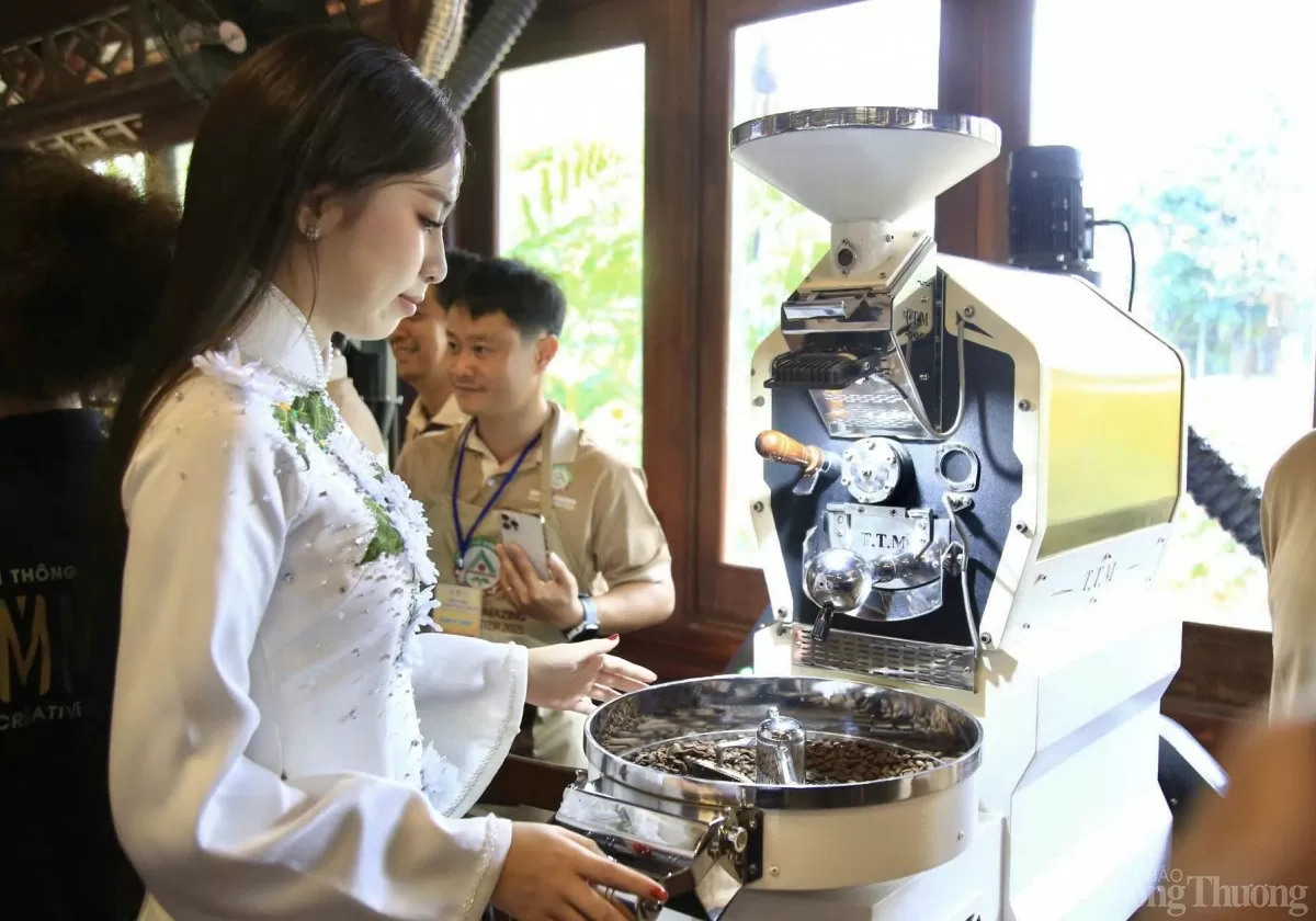 Khai mạc Cuộc thi Rang cà phê đặc sản Việt Nam 2025 Khai mạc Cuộc thi Rang cà phê đặc sản Việt Nam 2025