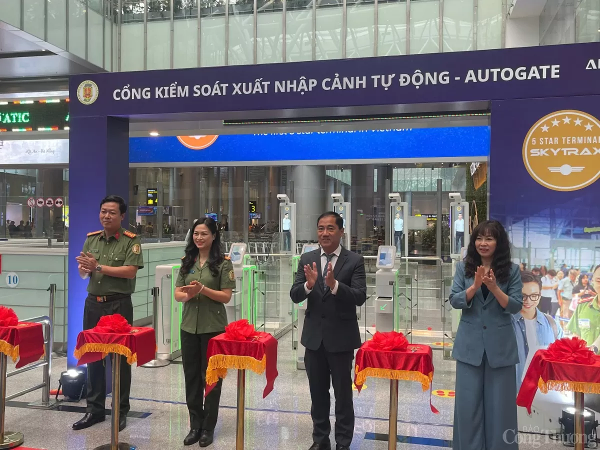 Cổng kiểm soát xuất nhập cảnh tự động sân bay Đà Nẵng Cổng kiểm soát xuất nhập cảnh tự động sân bay Đà Nẵng