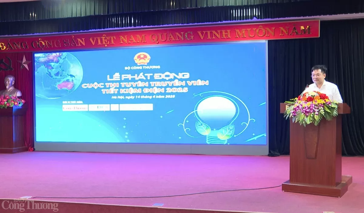 Tuyên truyền viên tiết kiệm điện: Khơi dậy sức mạnh toàn dân Tuyên truyền viên tiết kiệm điện: Khơi dậy sức mạnh toàn dân