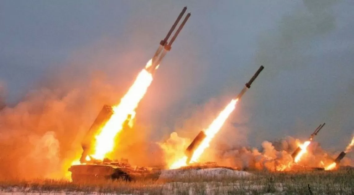 Chiến sự Nga - Ukraine chiều 14/4: Lính Ukraine đầu hàng ở Kursk