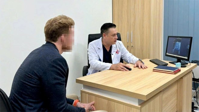 Trong 3 năm, bệnh viện ở TPHCM thực hiện hơn 1.000 ca phẫu thuật cho người bệnh quốc tế