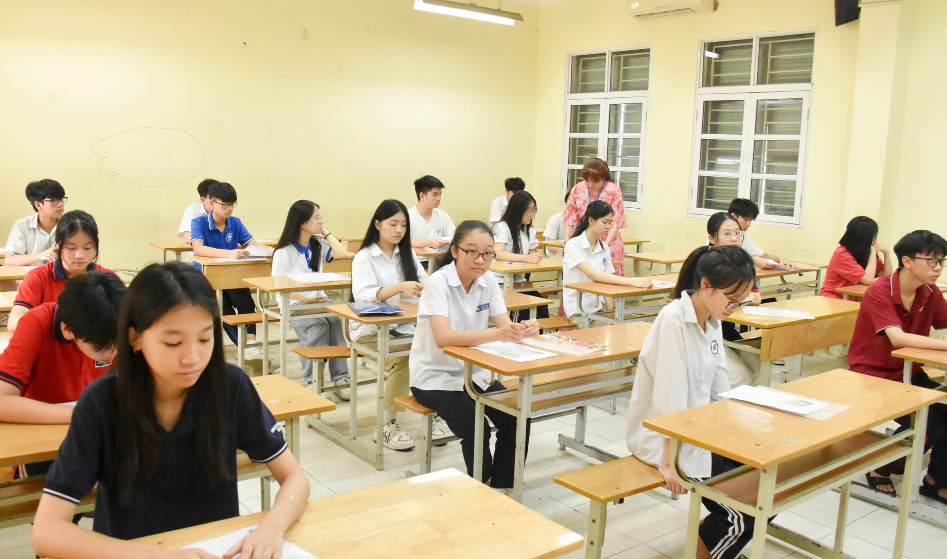 Hơn 102.000 thí sinh tham dự kỳ thi vào lớp 10 năm học 2025-2026 tại Hà Nội. Ảnh: Phạm Thảo