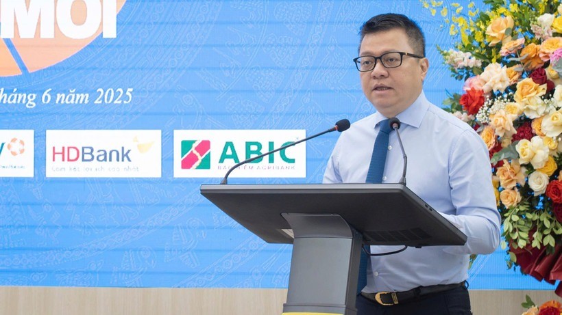 ổng Biên tập Lê Quốc Minh phát biểu tại Lễ phát động Cuộc thi. (Ảnh: Sơn Tùng)