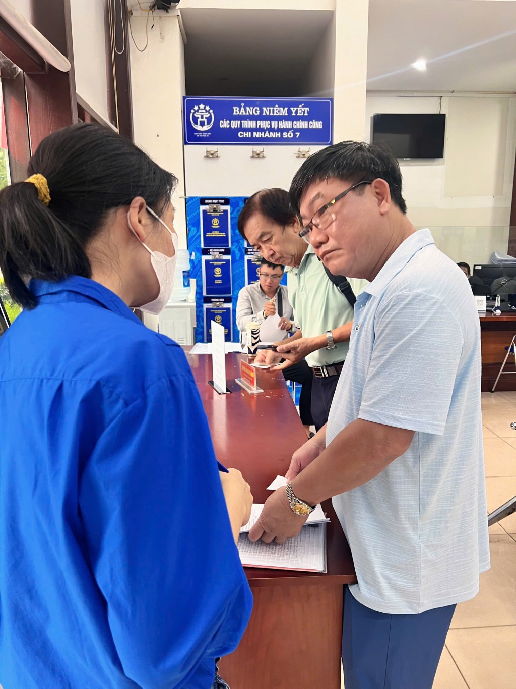 Hạnh phúc khi thấy nụ cười và sự hài lòng của Nhân dân