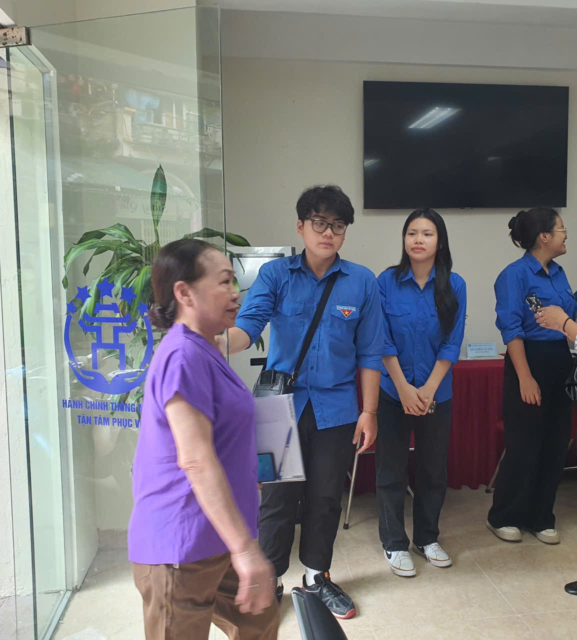 Thanh niên phường Ba Đình