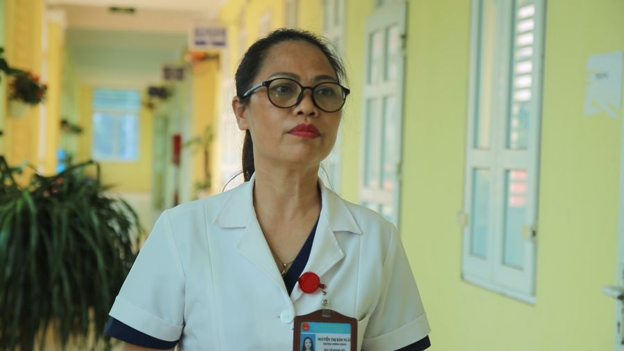 Bác sĩ Nguyễn Thị Kim Ngân - Trạm trưởng trạm y tế xã Trung Giã. Ảnh: Cao Thơm