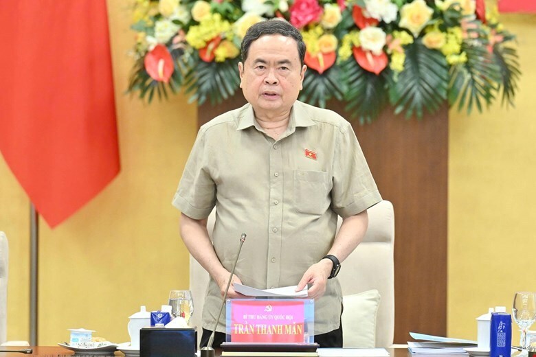 Chủ tịch Quốc hội Trần Thanh Mẫn chủ trì Hội nghị Ban Thường vụ Đảng ủy Quốc hội. Ảnh: VPQH