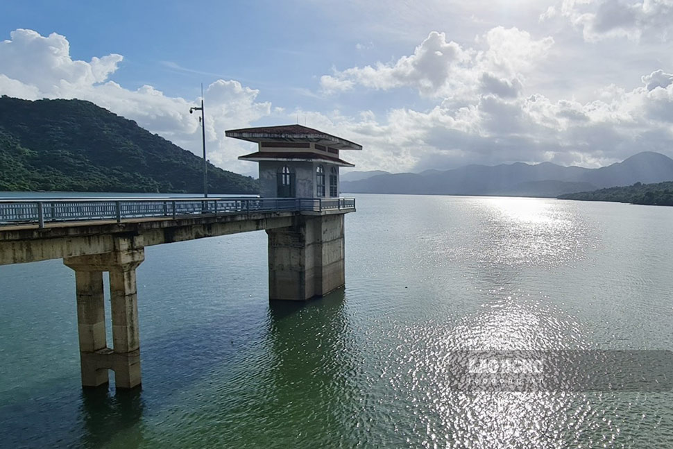 Hồ Núi Một