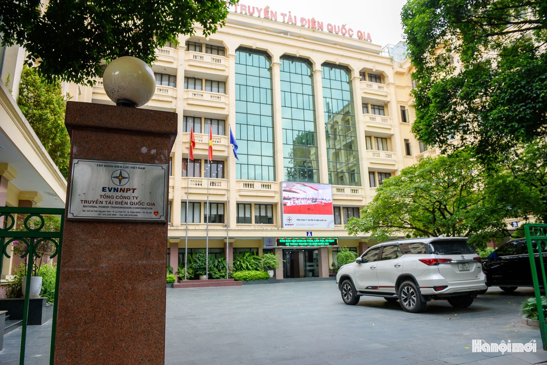 W_hnm-quang-truong-11.jpg