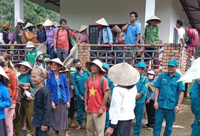 Quảng Ngãi khẩn cấp sơ tán 216 người dân trước bão số 12