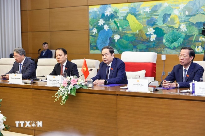 chu-tich-quoc-hoi-tran-thanh-man-2.jpg