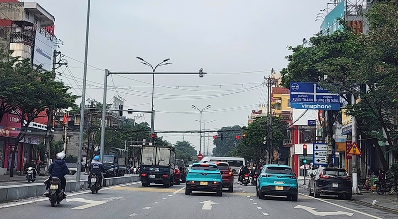 Nhiều tỉnh, thành đã đưa camera AI trong giám sát giao thông nhằm nâng cao ý thức người tham gia giao thông. Đây là bước tiến quan trọng trong quá trình chuyển đổi số. Ảnh: Hoàng Minh