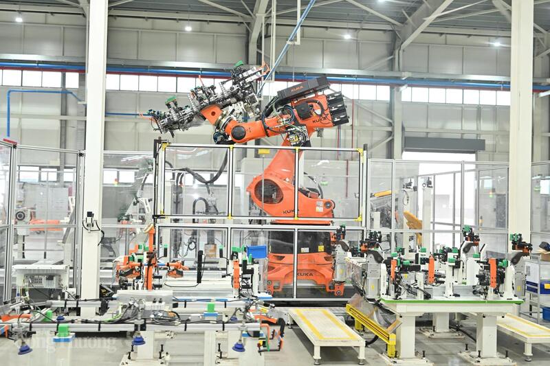 Bộ Công Thương trình Chính phủ dự thảo Nghị định sửa đổi, bổ sung Nghị định số 116/2017/NĐ-CP liên quan đến sản xuất ô tô. Ảnh minh hoạ: Cấn Dũng.