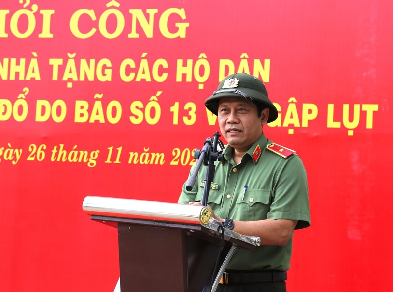 Thiếu tướng Nguyễn Hồng Nguyên phát biểu tại buổi lễ. Ảnh: CACC