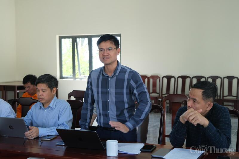 Ông Trần Nam Trung, Phó Tổng Giám đốc GENCO 1, phát biểu tại buổi làm việc với đoàn công tác của Bộ Công Thương. Ảnh: Lê Sơn