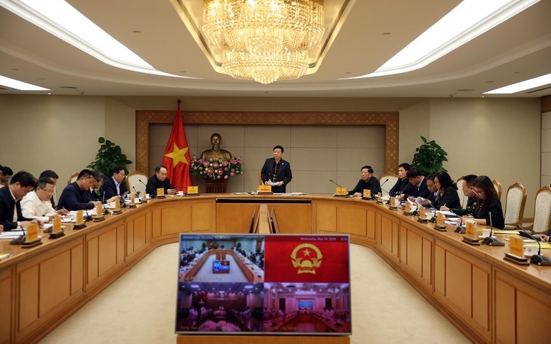 Phó Thủ tướng thống nhất phương án tổ chức 79 điểm cầu tương ứng với kỷ niệm 79 năm Ngày Toàn quốc kháng chiến - Ảnh: VGP/Minh Khôi